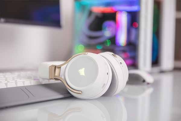 Corsair VIRTUOSO RGB WIRELESS -Pearl- ゲーミングヘッドセット