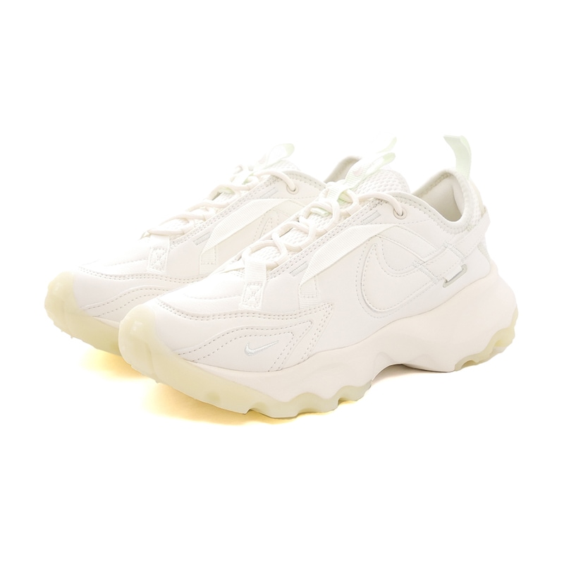 スニーカー ナイキ NIKE TC7900プレミアム セイル 白 HF4304-133