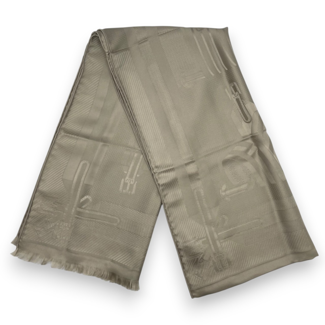 エルメス(Hermes) シルク スカーフ | 通販・人気ランキング - 価格.com