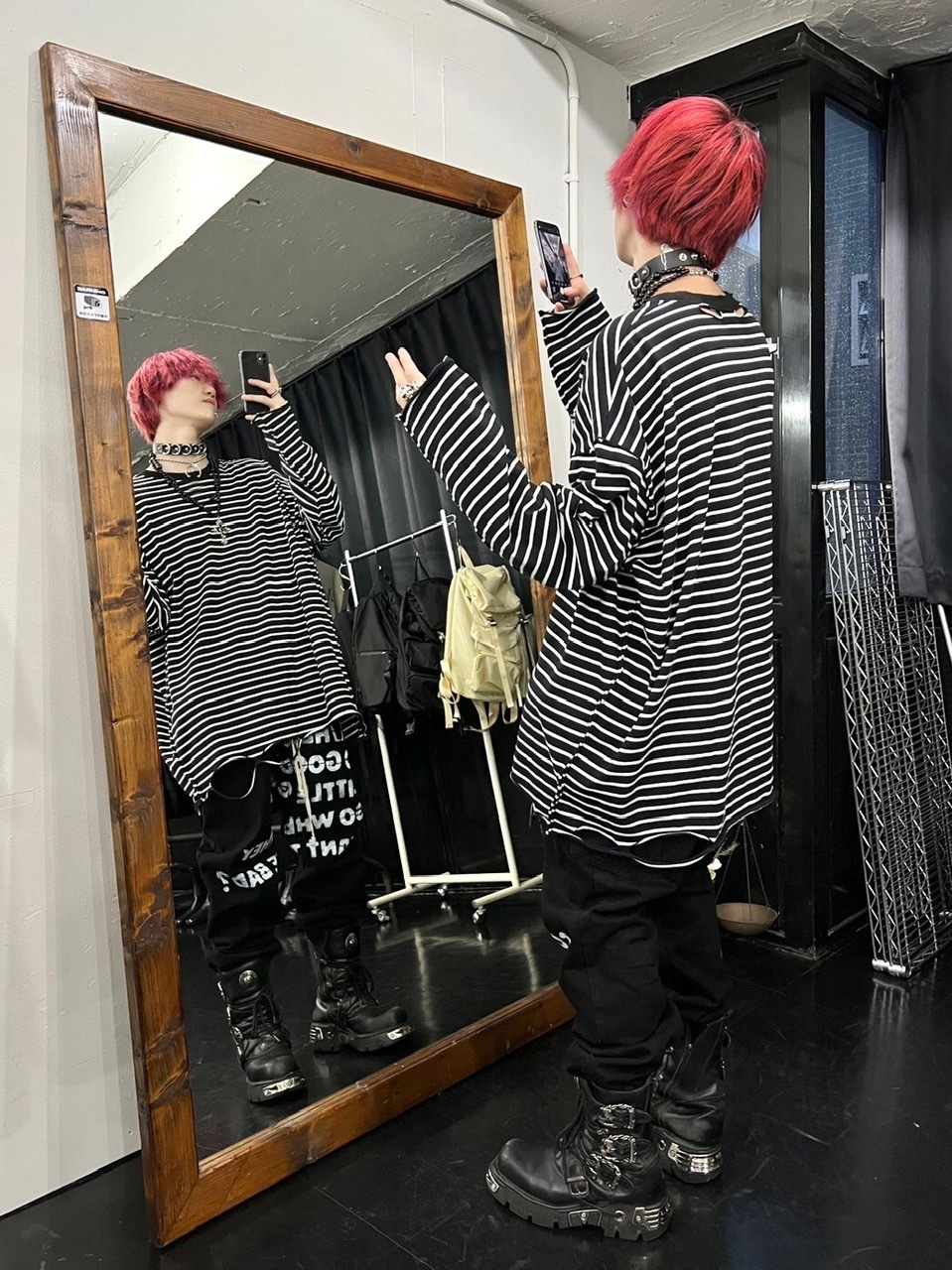 受注制【Never mind the XU】stripe damage long sleeve tee