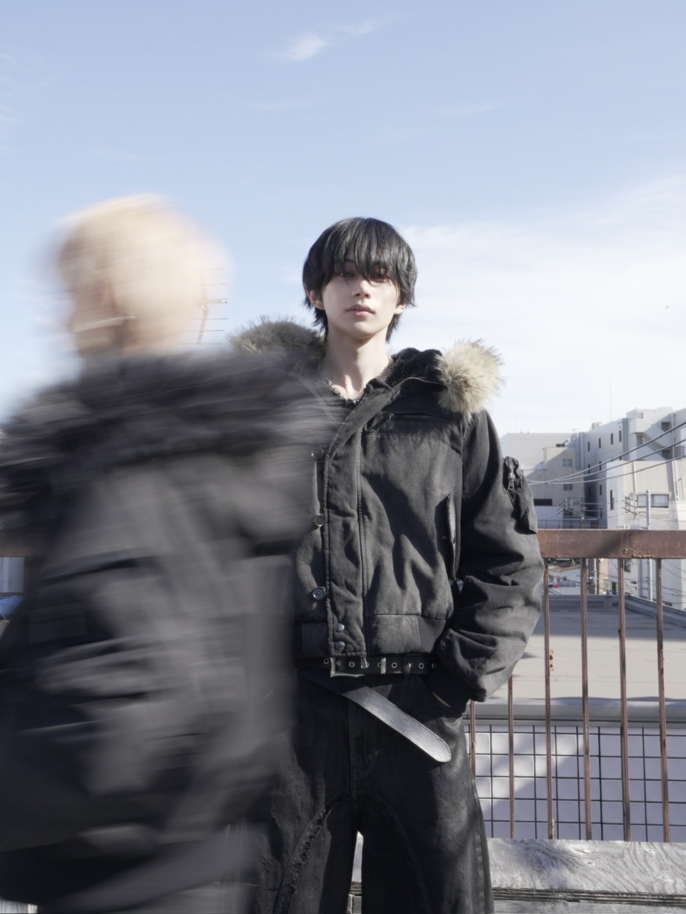 CHIKASHITSU PLUS HIGH】N-2B cropped hood blouson (denim) | OUR