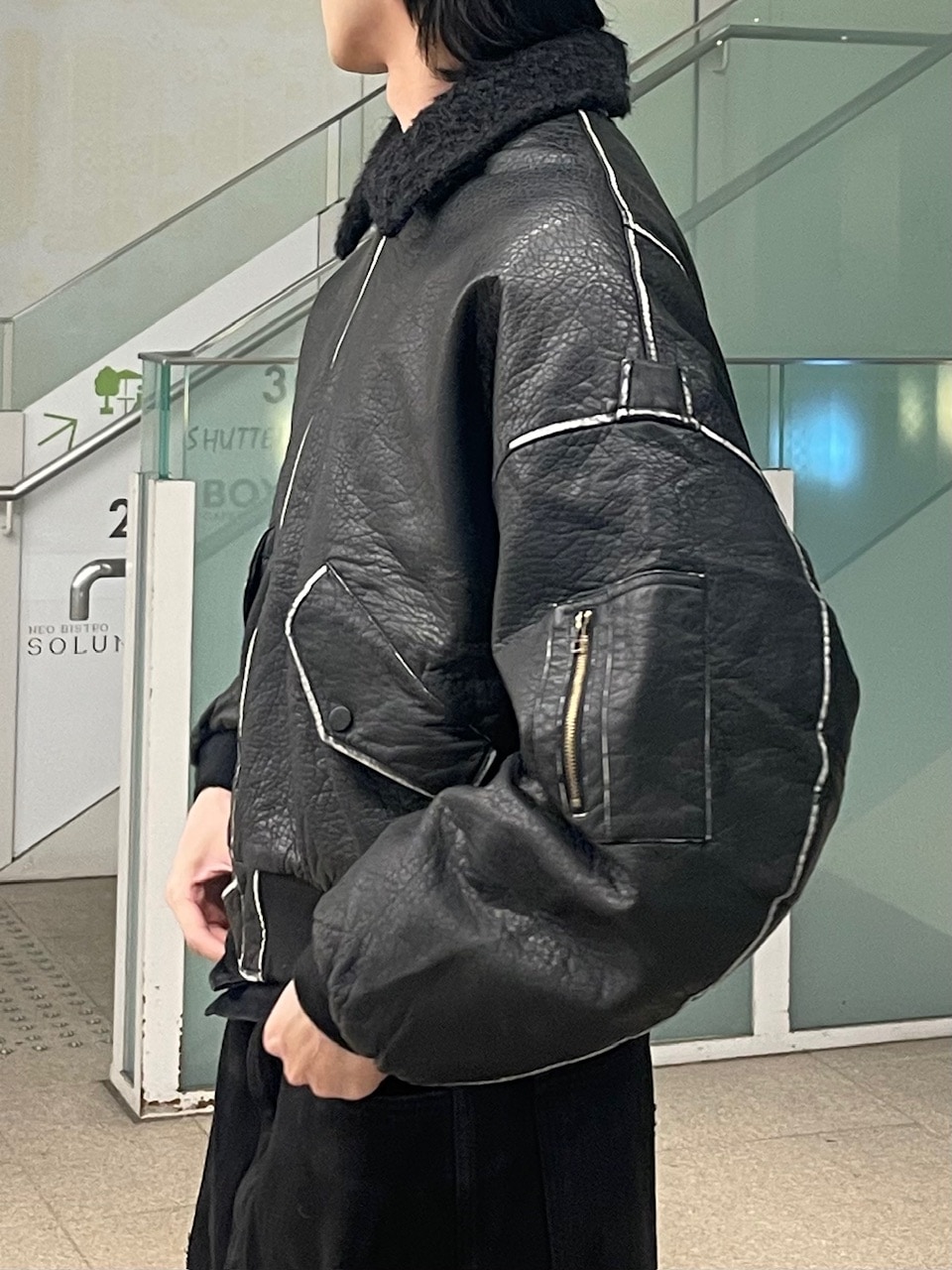 Chikashitsu +】cropped shearing leather bomber jacket | OUR BRAND