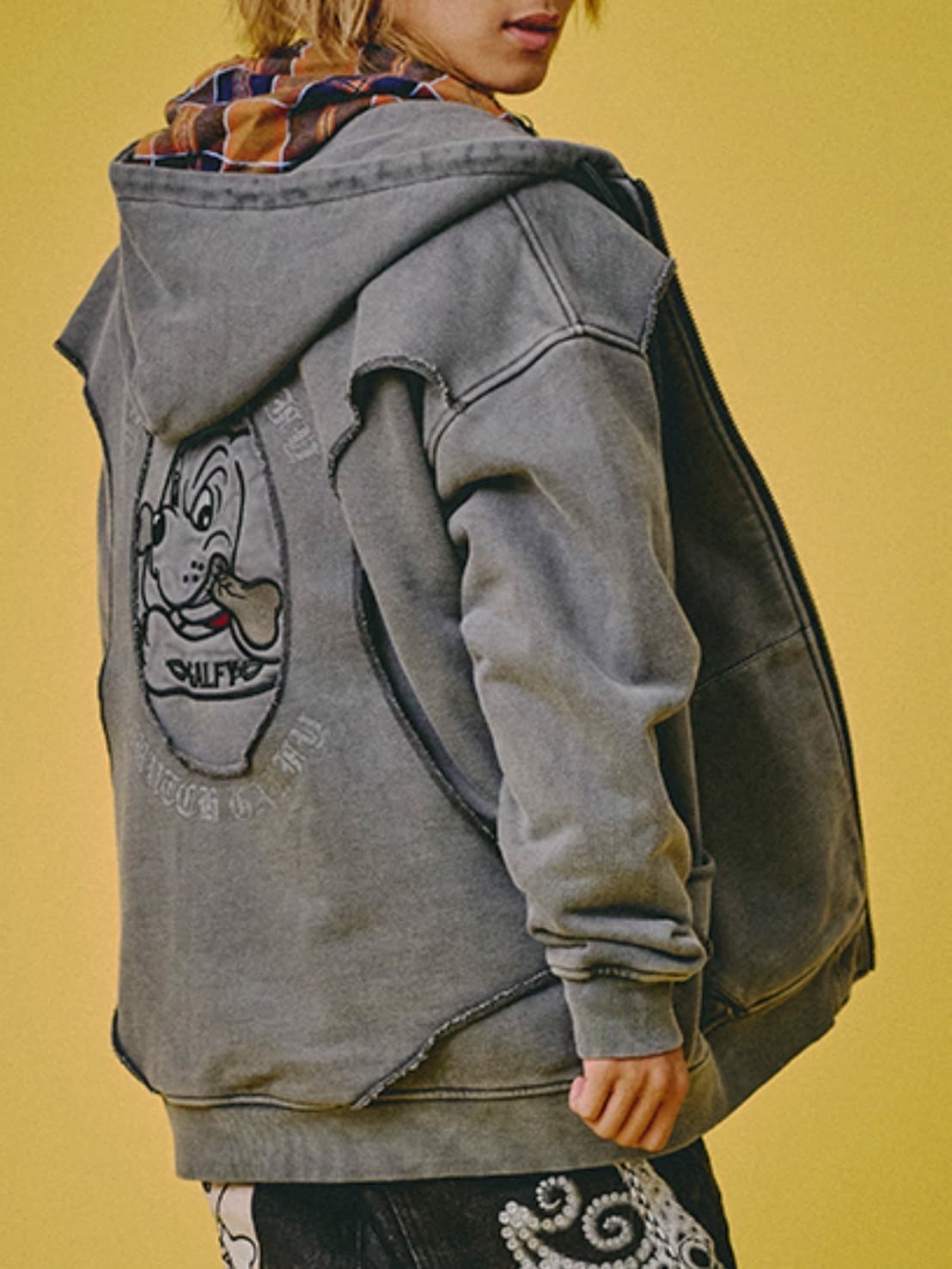 GALFY】穴の向こうにわんちゃんパーカー | OUR BRAND,GALFY | PRESSING