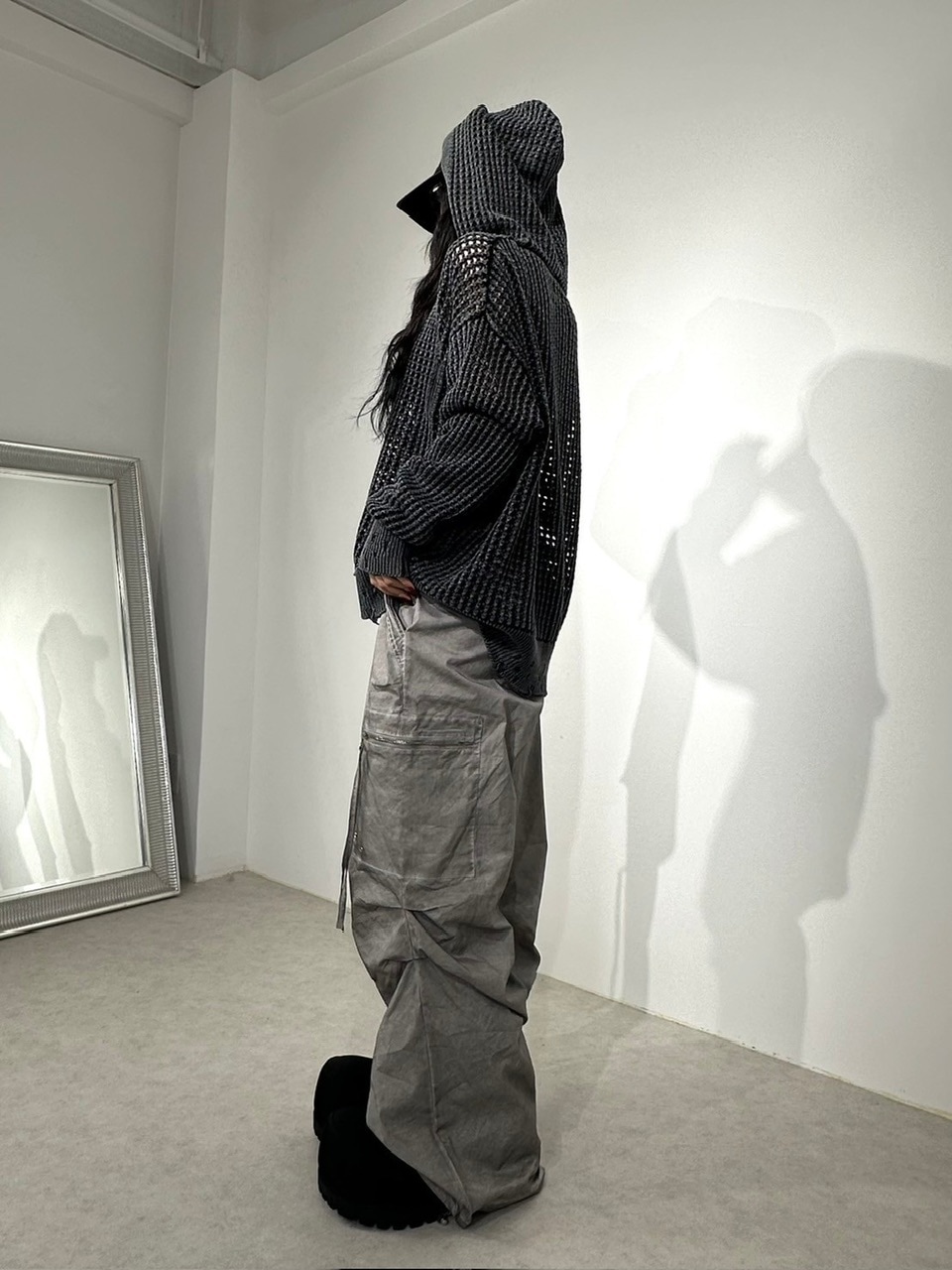 受注制【Never mind the XU】mesh zip damage hoodie (2color