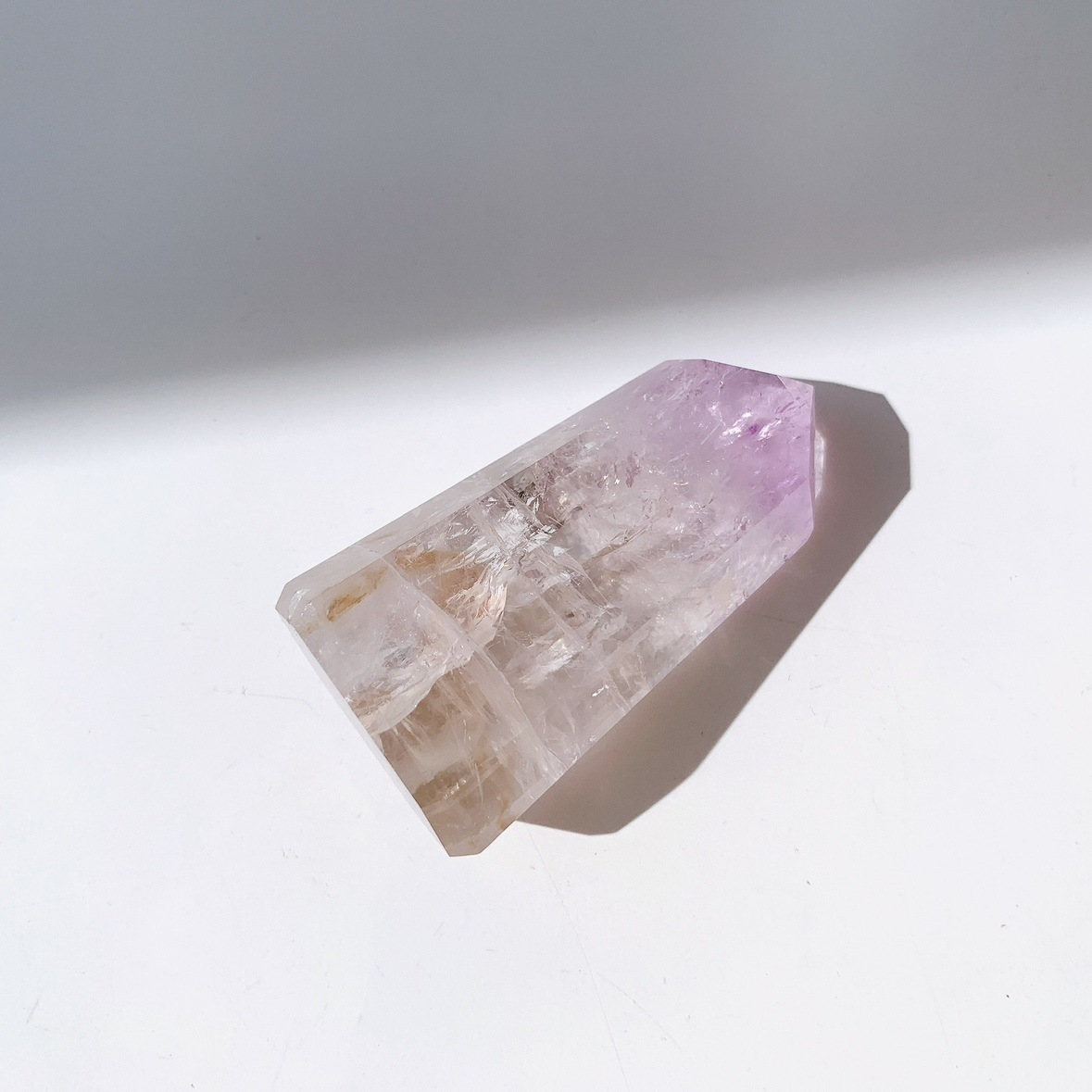パウエライトファントムアメジスト ポイント | ポイント | Crystals by