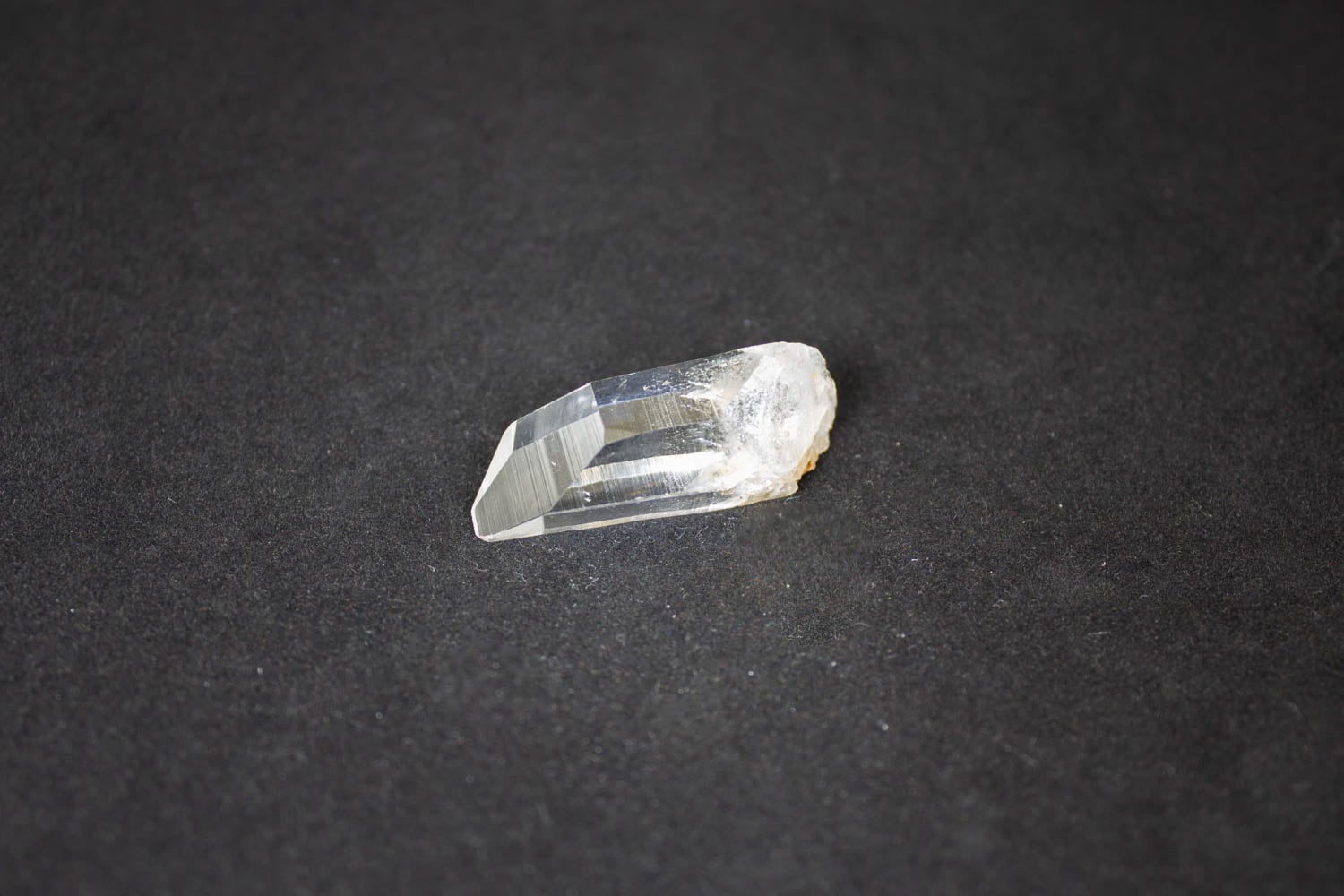 天然石,ディバインクォーツ | レインボーエンジェルズ