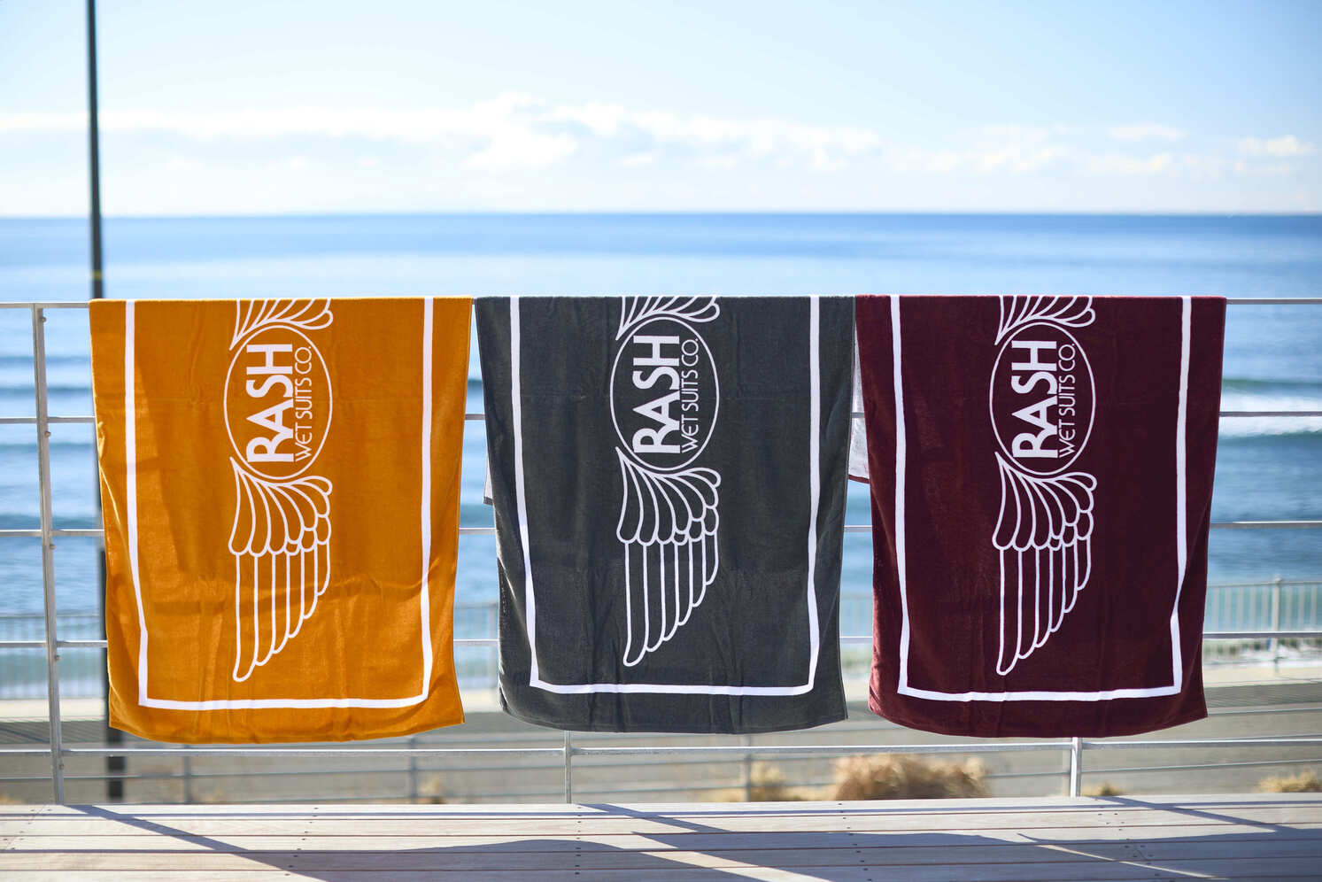 2025 RASH BEACH TOWEL（今治タオル） | アクセサリー | RASH WETSUITS
