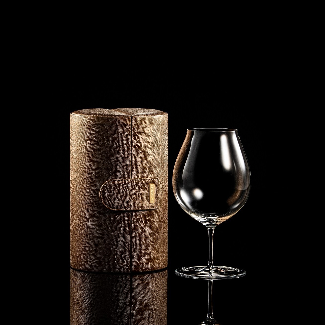 バレリーナ ワイングラスⅢ ダークゴールドケース セット（グラス1脚+