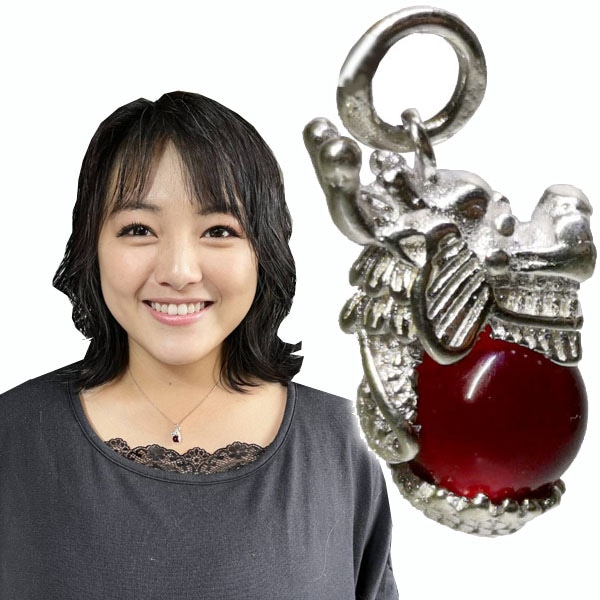 シルバー925珠抱き龍ペンダントヘッド紅水晶 ネコポス便なら【送料無料
