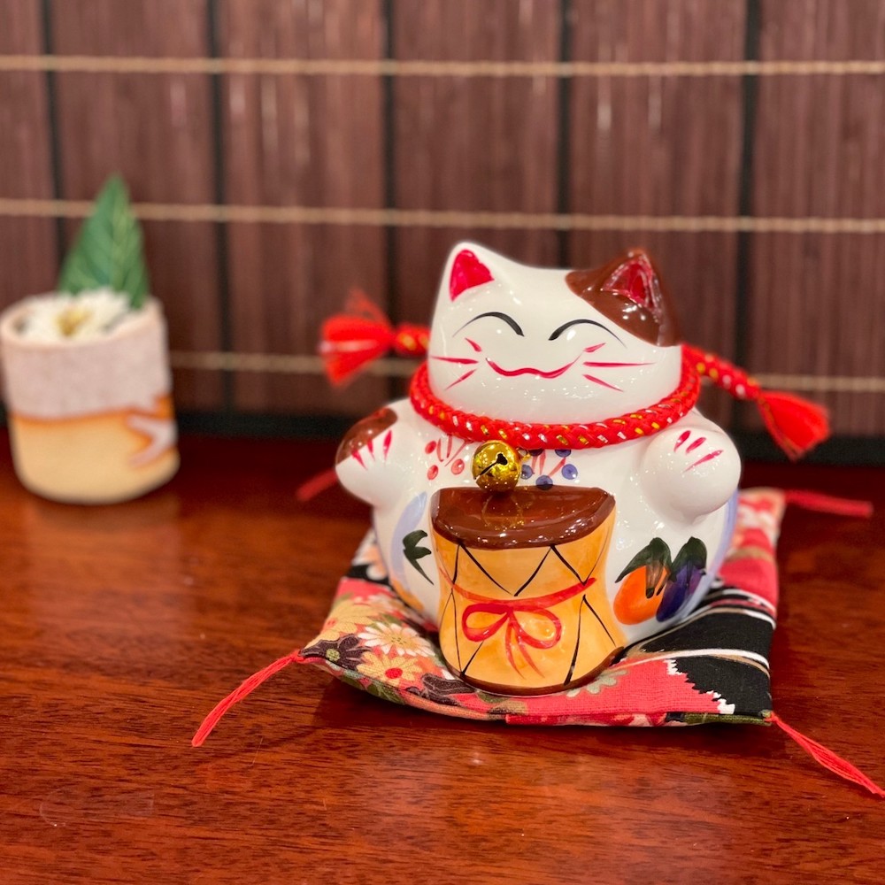 招き猫 縁起物 まねきねこ まねき猫 貯金箱 ホワイト 白 両手 鼓 開店