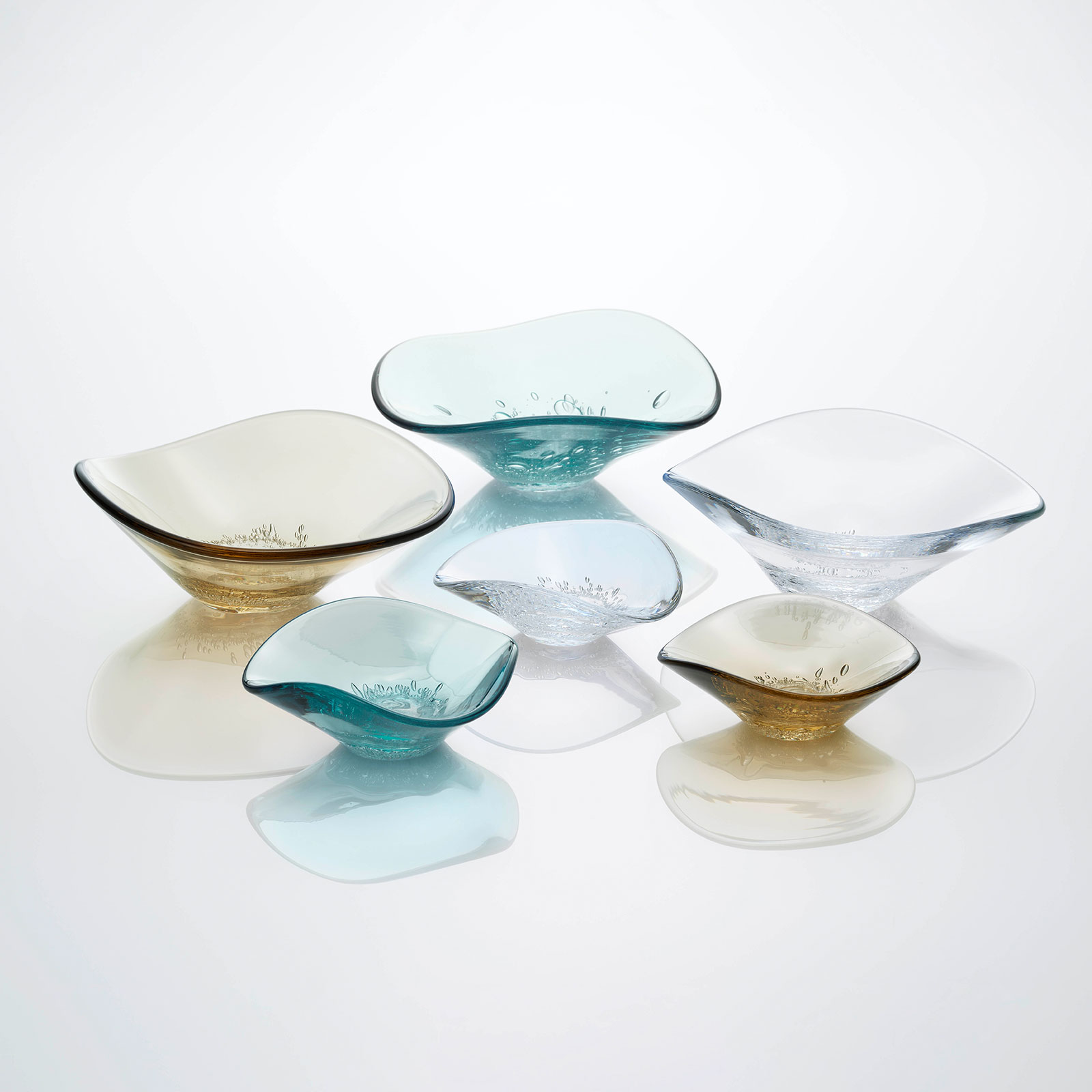 フィズ：泡小鉢 (M) | | Sghr