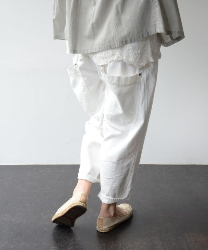 ご予約受付中 お届けは3月以降～】マオパンツ・ホワイト 人気の