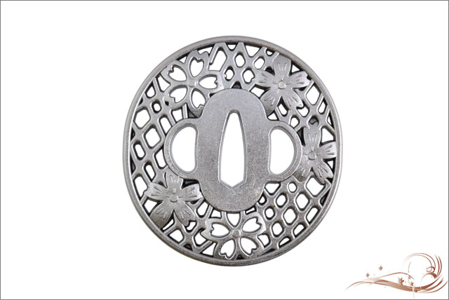 鍔 桜透かし鍔 刺客｜【公式】模造刀・居合刀の専門店「忍屋」