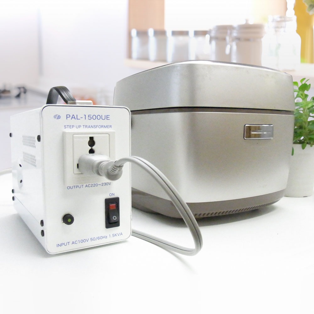 PAL-1500UE 国内用 1500W 変圧器 アップトランス [スワロー電機