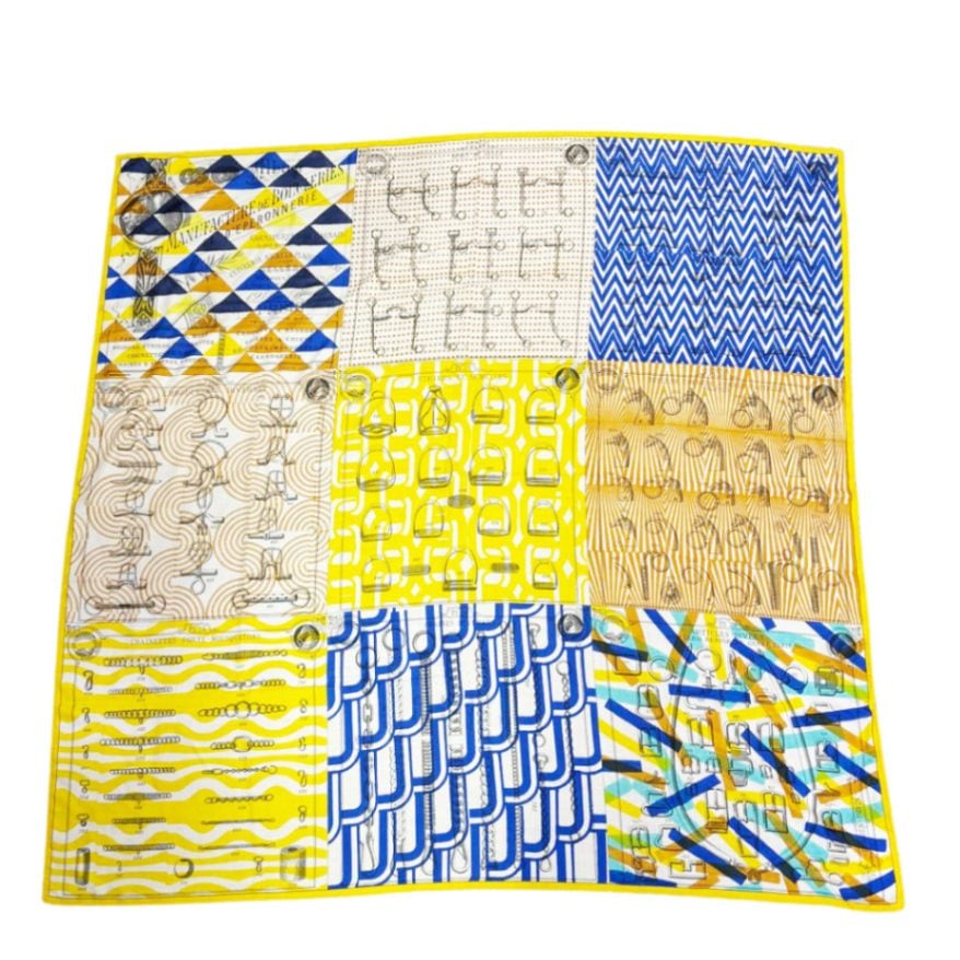 HERMES エルメス スカーフ カレ90 『PLUMES(羽根)』 シルク ホワイト