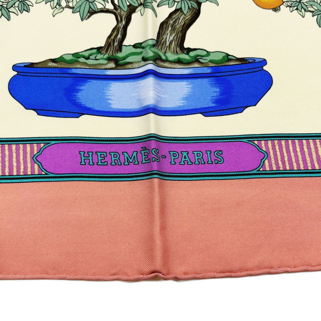 HERMES エルメス スカーフ カレ90 『BONSAI(盆栽、美しき時)』 シルク
