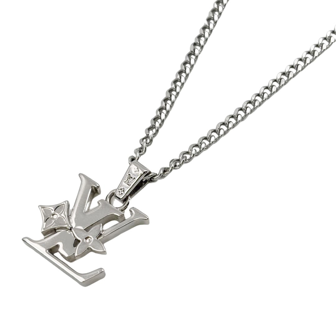 LOUIS VUITTON ルイヴィトン ペンダント・モノグラム ロウ ネックレス