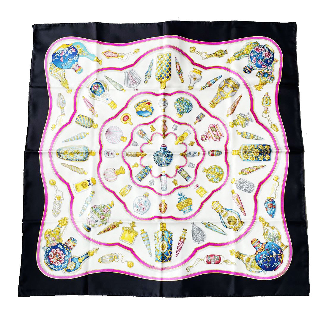 HERMES エルメス スカーフ カレ90 『Qu importe le flacon(香水瓶