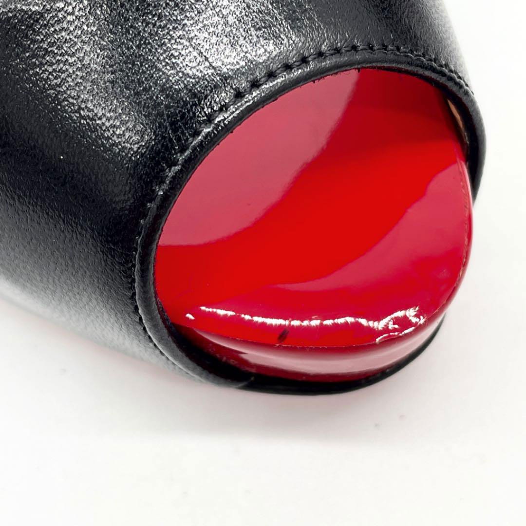 Christian Louboutin クリスチャンルブタン オープントゥパンプス