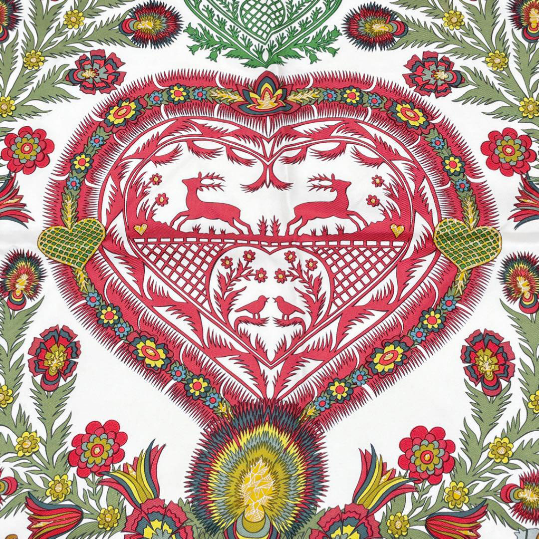 HERMES エルメス スカーフ カレ90 『Decoupages（デコパージュ