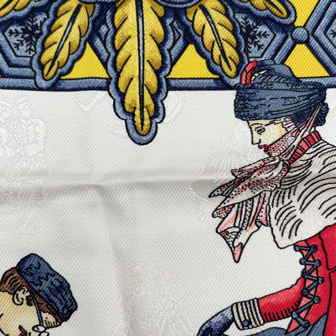 HERMES エルメス スカーフ カレ90 『Joies d' Hiver(冬の愉しみ