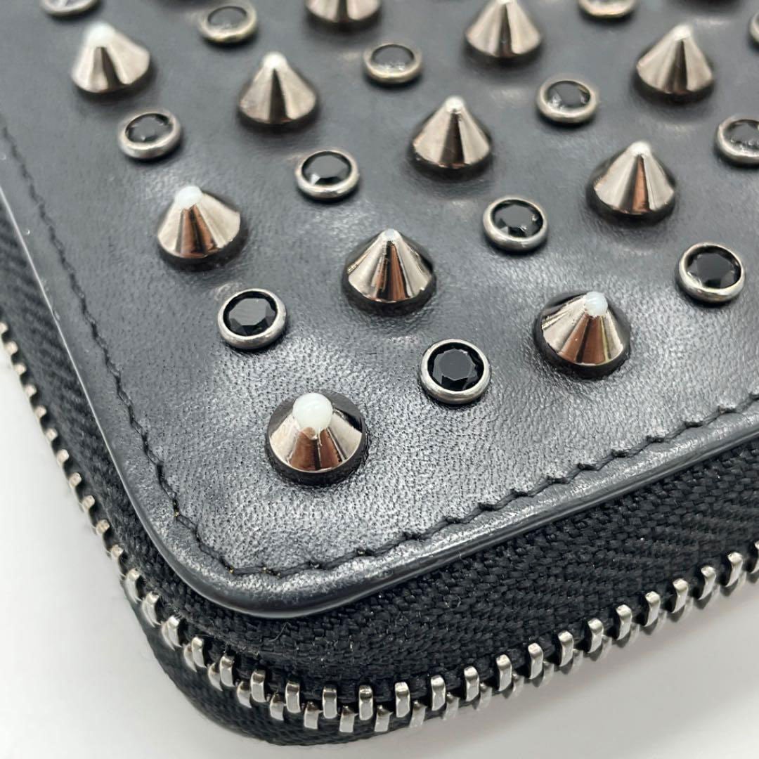 Christian Louboutin クリスチャン ルブタン ラウンドファスナー長財布