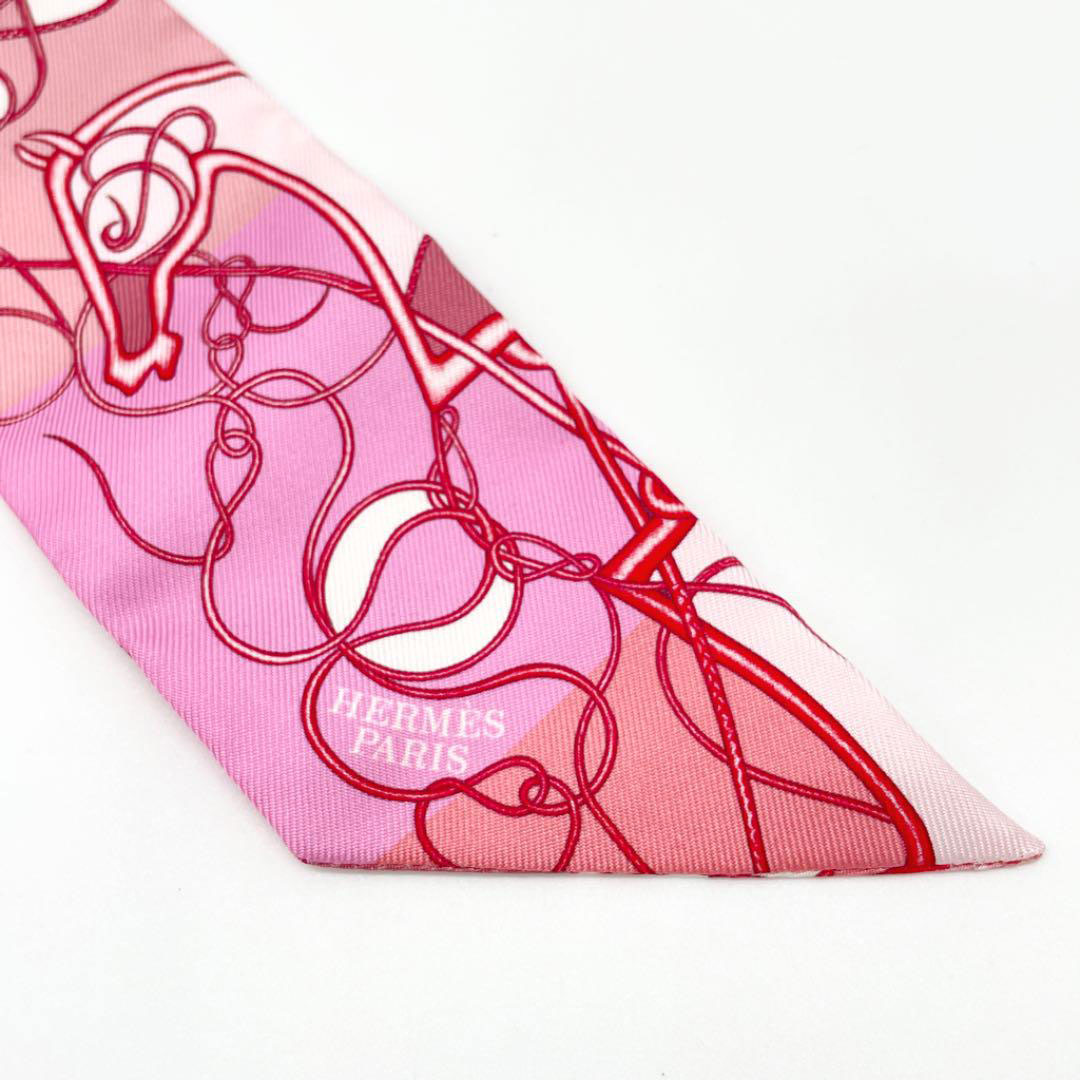 HERMES エルメス スカーフ ツイリー 『COUP DE FOUET AU BLOC （鞭