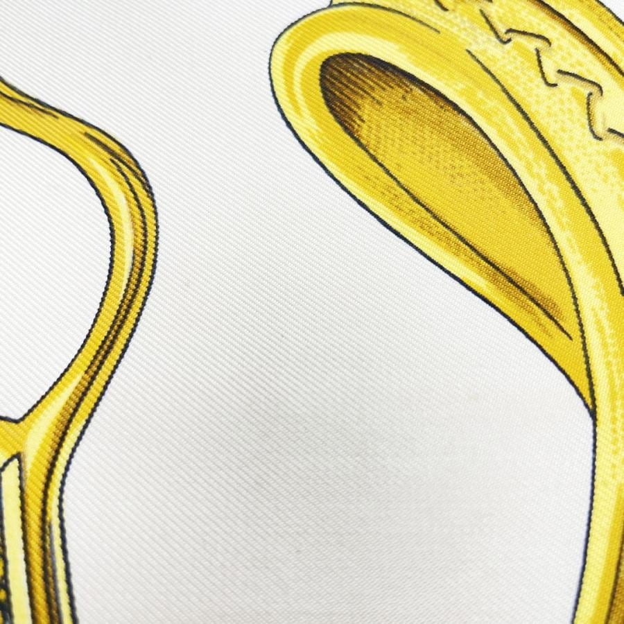 HERMES エルメス スカーフ カレ90 『ETRIERS(鎧・馬具柄)』 シルク