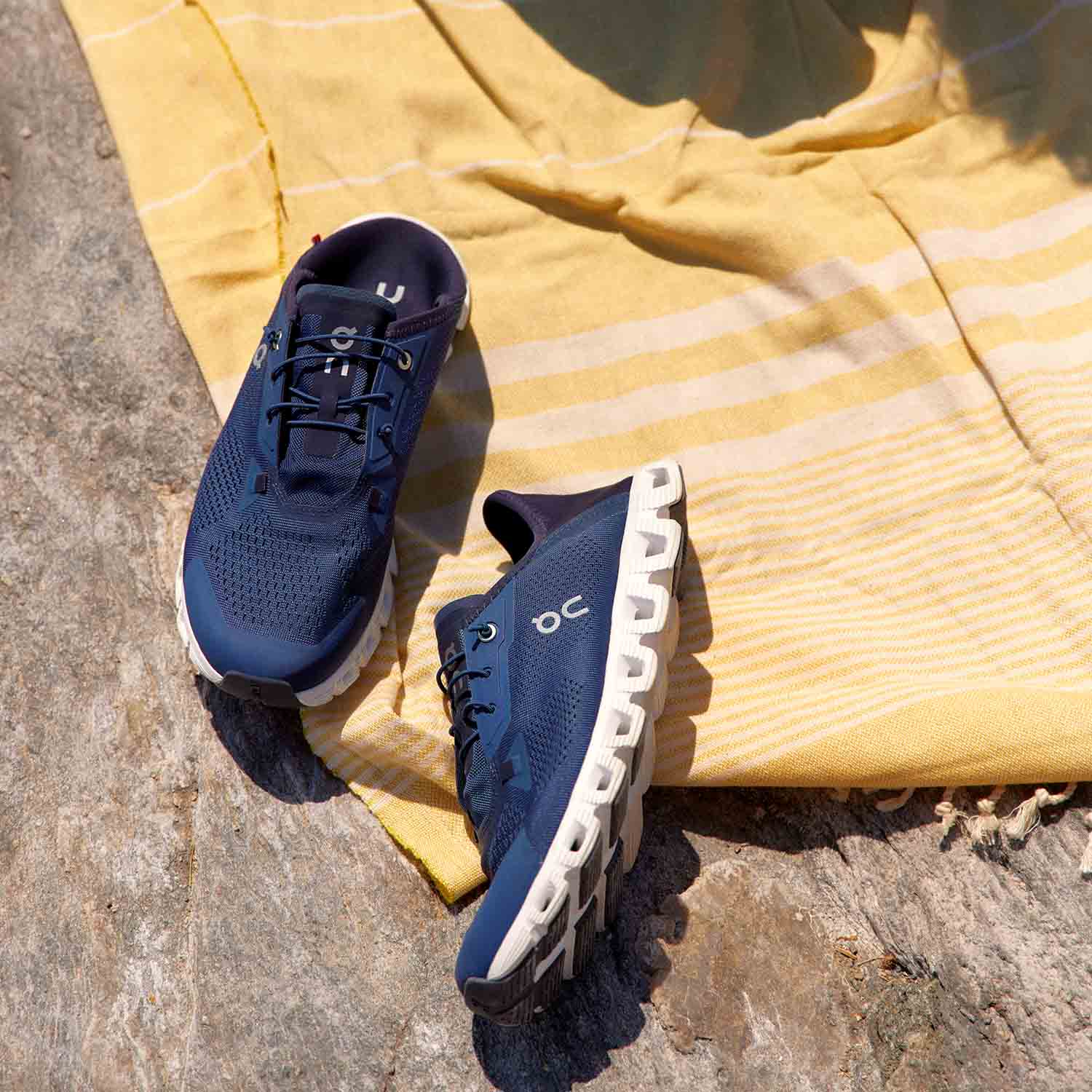 On オン Cloud 5 Coast クラウド5コースト Denim ｜ Midnight デニム