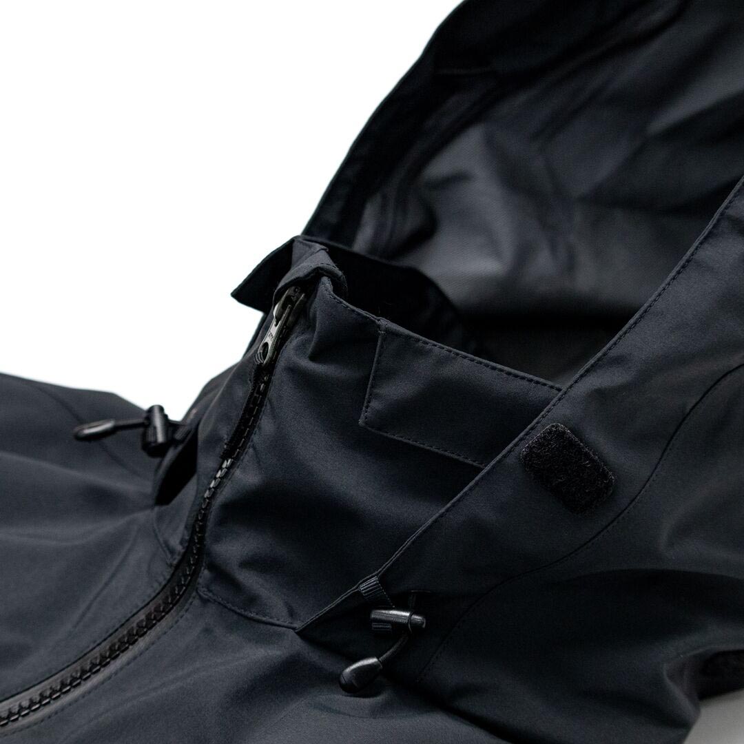 POUTNIK by Tilak ポートニック Caw Jacket GTX カウジャケット Caviar