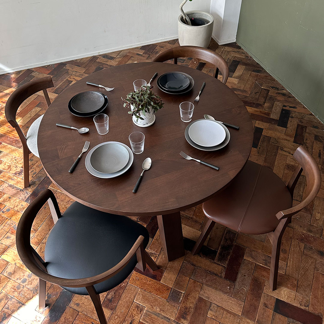 サークル ダイニングテーブル 112 ブラウン PURO ｜source公式