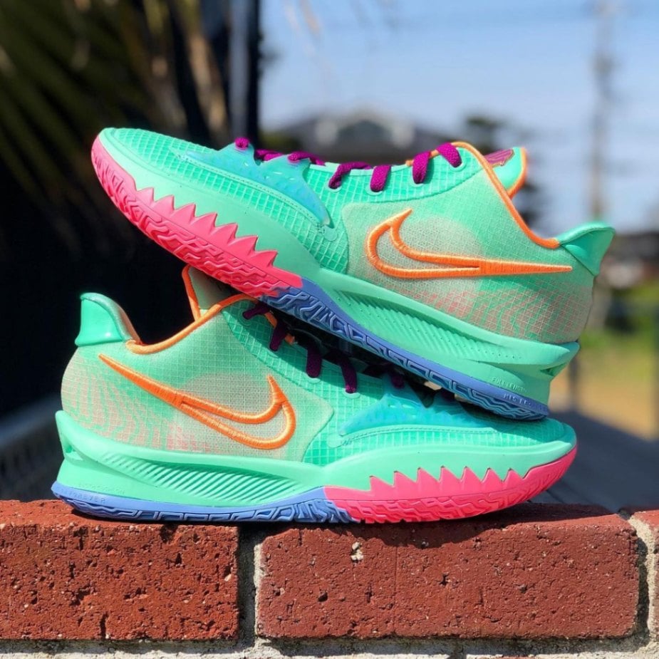 NIKE KYRIE LOW 4 'KEEP SUE FRESH' ナイキ カイリー ローカット 4