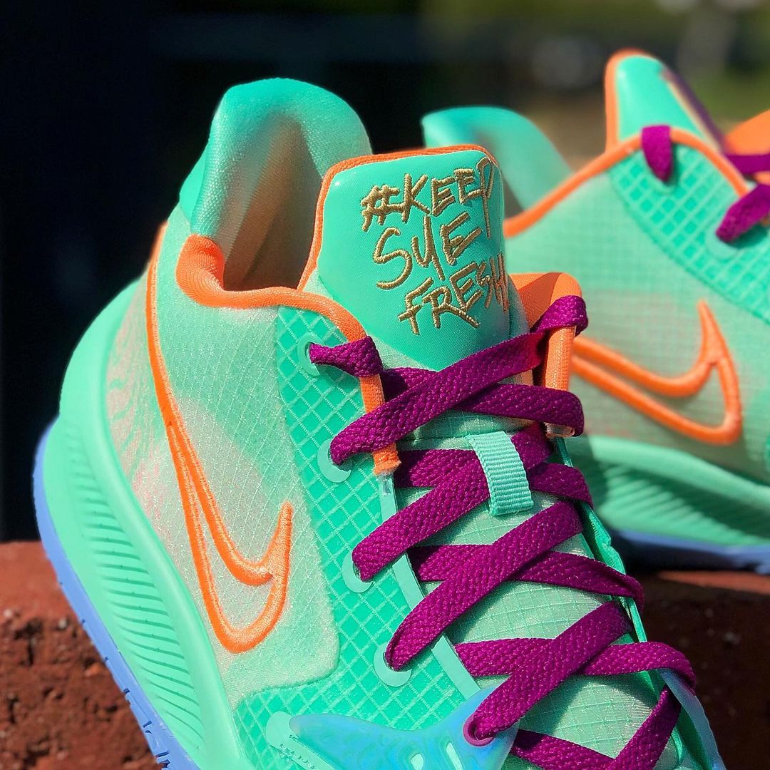 NIKE KYRIE LOW 4 'KEEP SUE FRESH' ナイキ カイリー ローカット 4