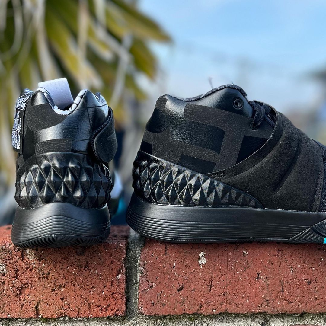 NIKE KYRIE S1 HYBRID 'WHAT THE' ナイキ カイリー アービング