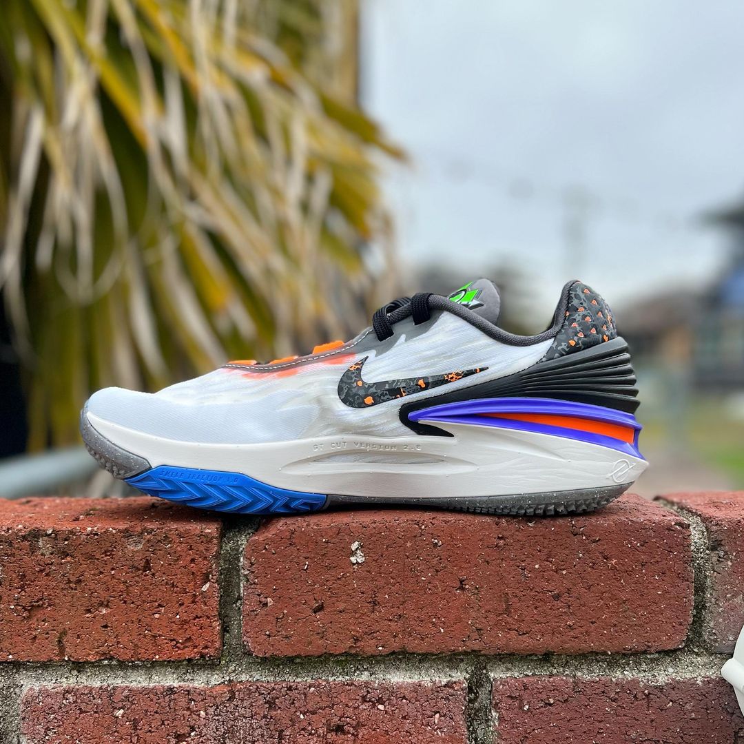 NIKE AIR ZOOM G.T. CUT 2 ナイキ エア ズーム GT カット 2 【MEN'S