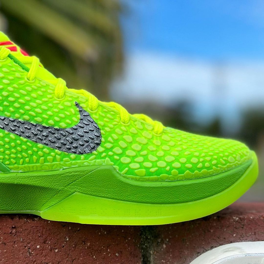 NIKE KOBE 6 PROTRO 'GRINCH' ナイキ コービー 6 プロトロ グリンチ
