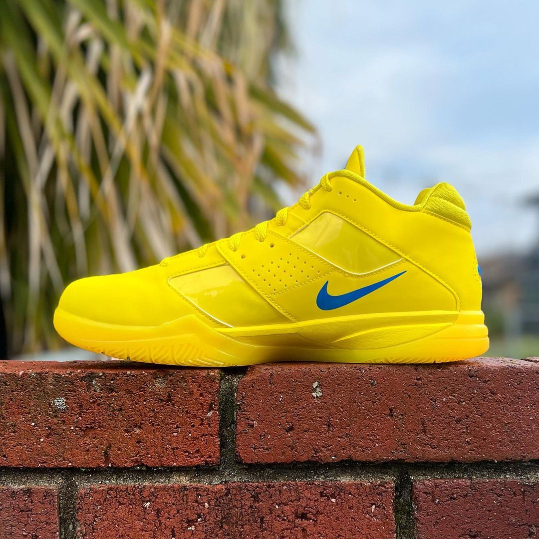 NIKE ZOOM KD 3 'CHRISTMAS' '2023' ナイキ ケーディ 3 ケビン