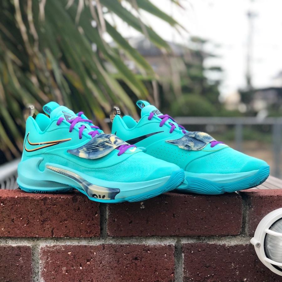 NIKE ZOOM FREAK 3 EP 'AQUA' ナイキ ズーム フリーク 3 ヤニス