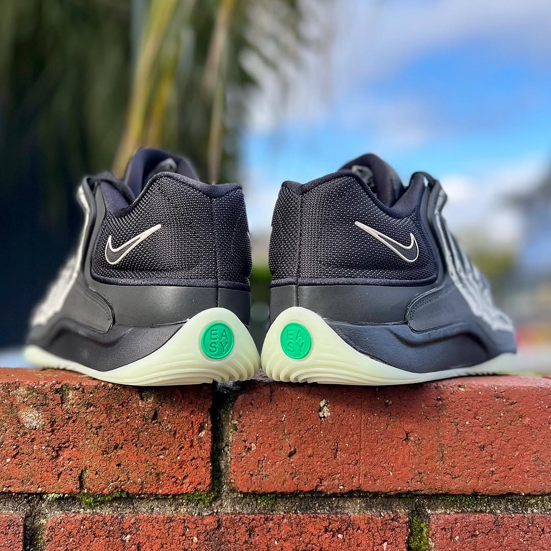 NIKE KD 18 EP 'SLIM REAPER' ナイキ ケーディ 18 ケビン デュラント