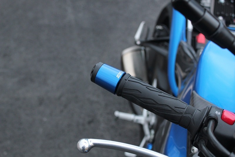 SPEEDRA アルミハンドルバーエンド SUZUKI DUCATIなど14mm-19mm