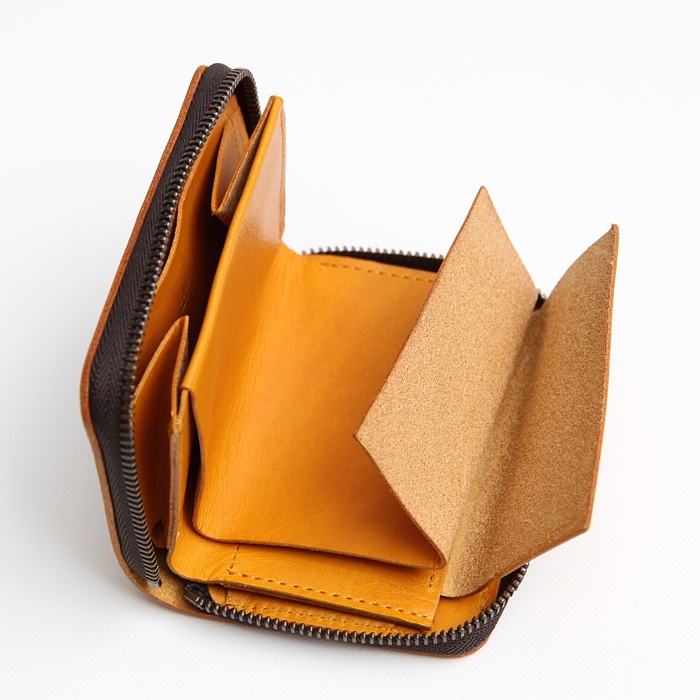 m+ エムピウ zonzo ゾンゾ ナポリ | m＋エムピウ村上雄一郎,財布