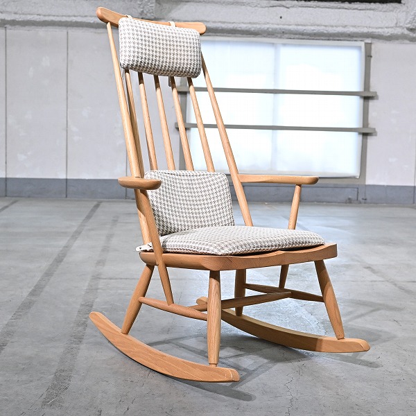 2022/01/10】スウェーデン イノベーター「ボガートカフェ」チェア