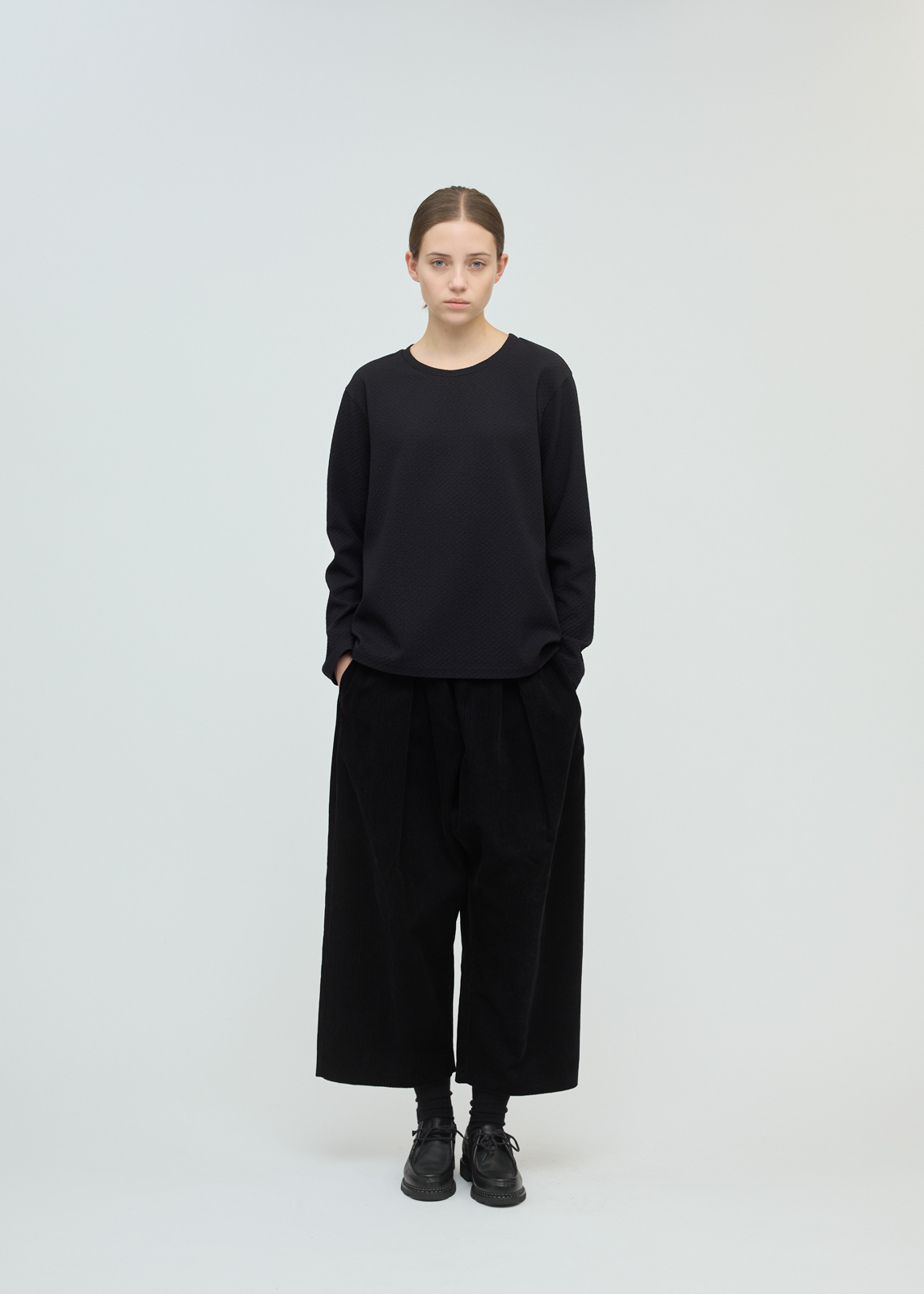 mizuiro ind（ミズイロインド）2025 Autumn Collection BOTTOMS