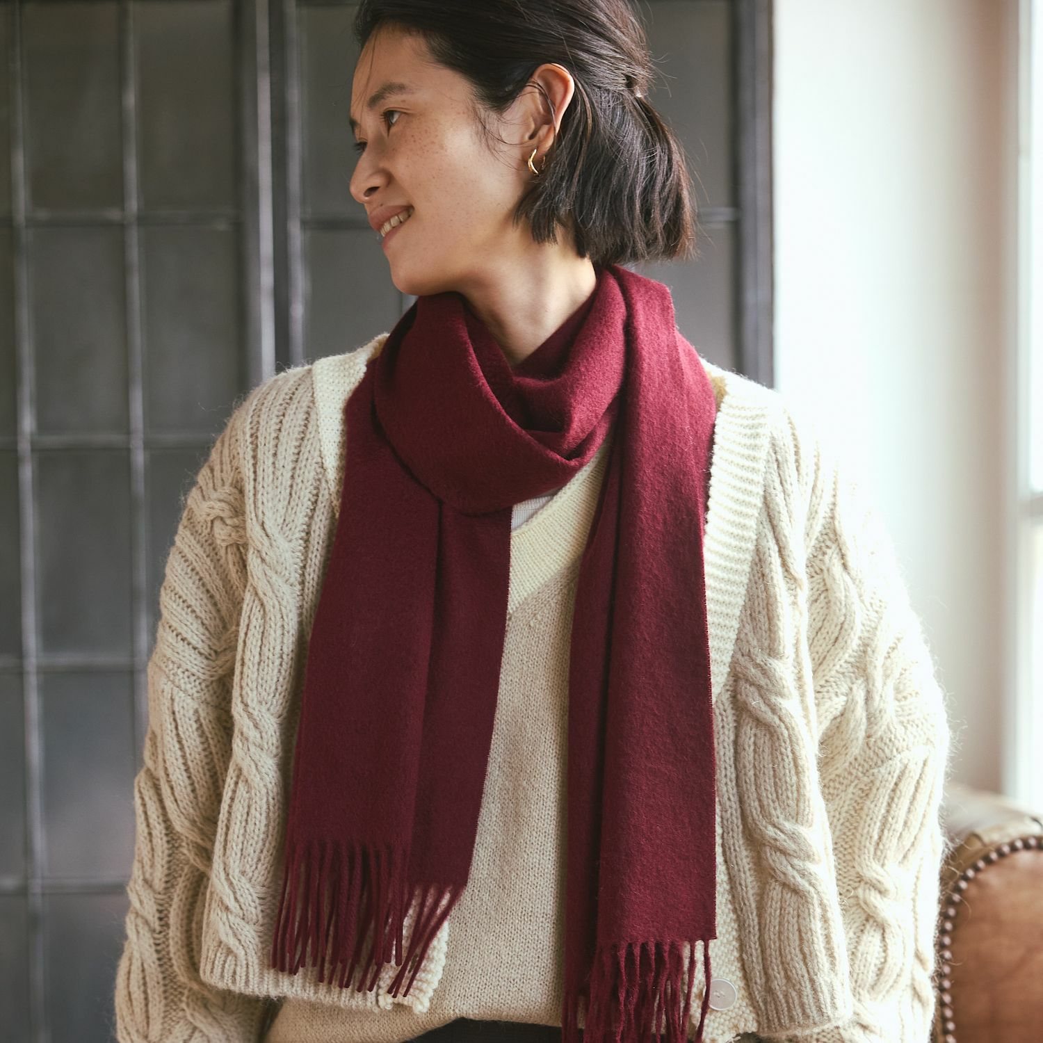カシミヤ100%無地マフラー＜ボルドー＞ | Maria Rouk（マリアルーク）