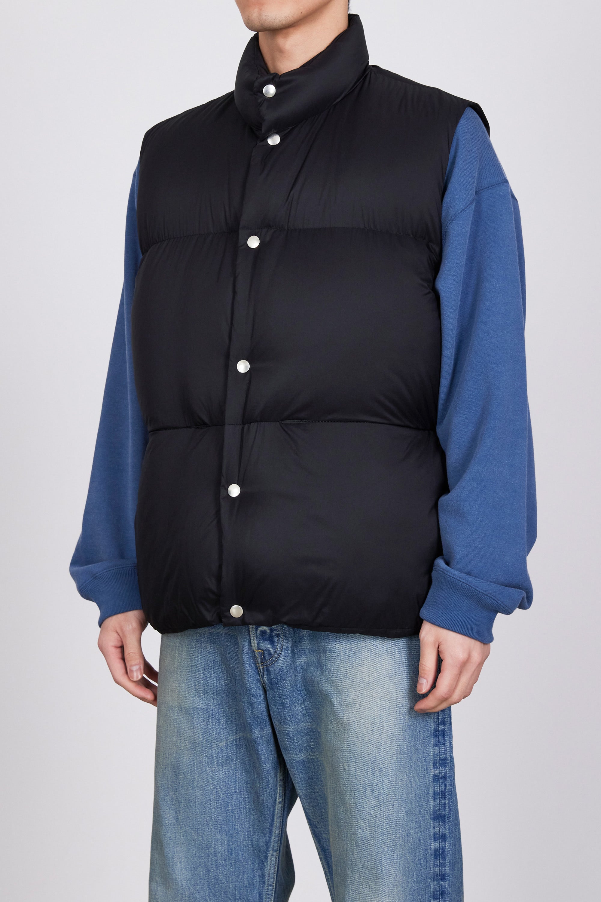 リサイクルナイロンミニリップ / ダウンベスト, Black – MARKAWARE