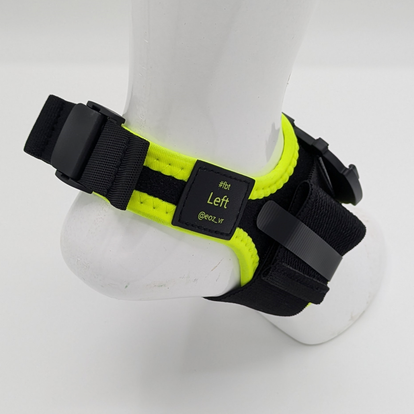 EoZ VIVEトラッカー(Ultimate)用ストラップ 足用 – IntoFree Online Store