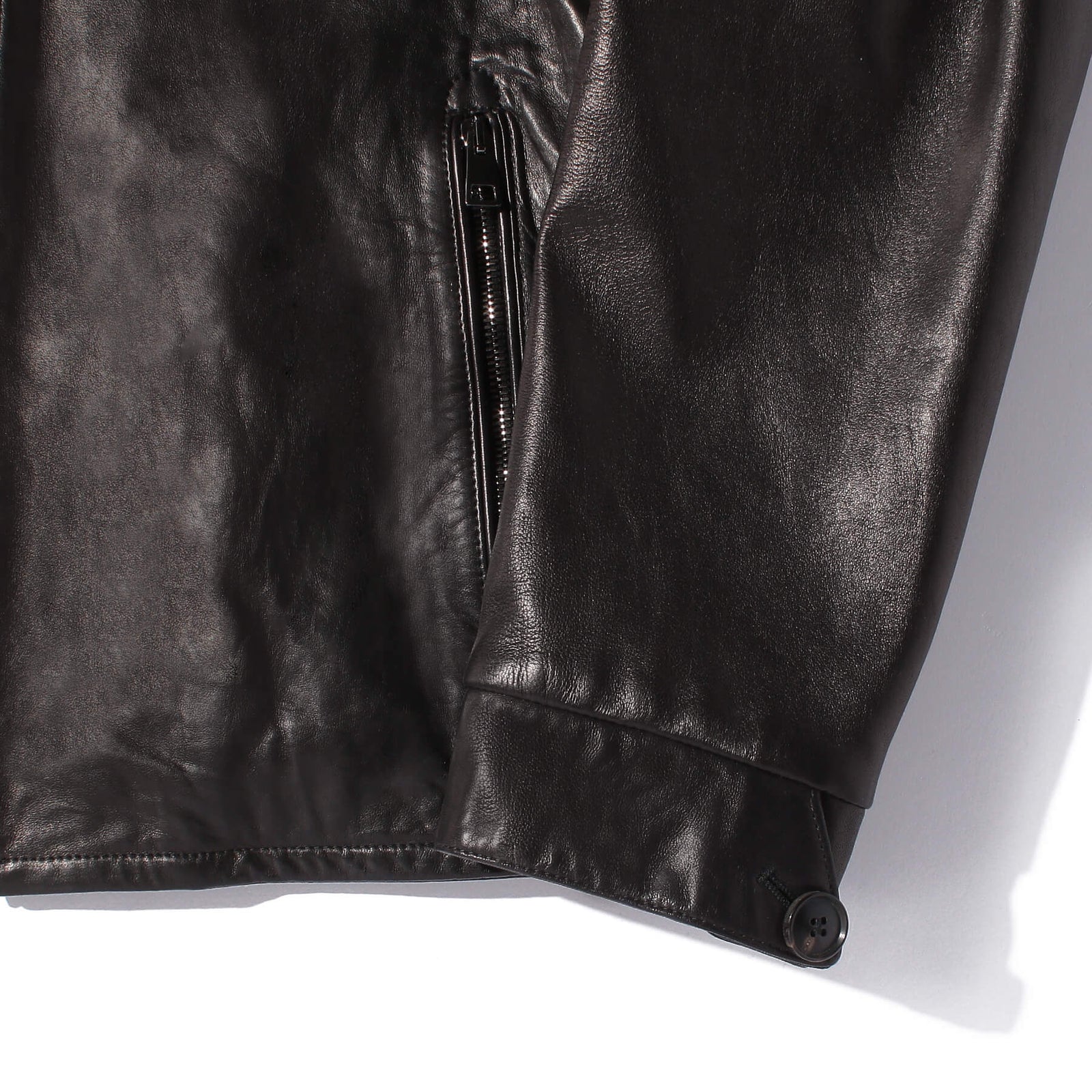 MOLEC（モレック）プロンジェラムレザー 襟付きシングルライダース