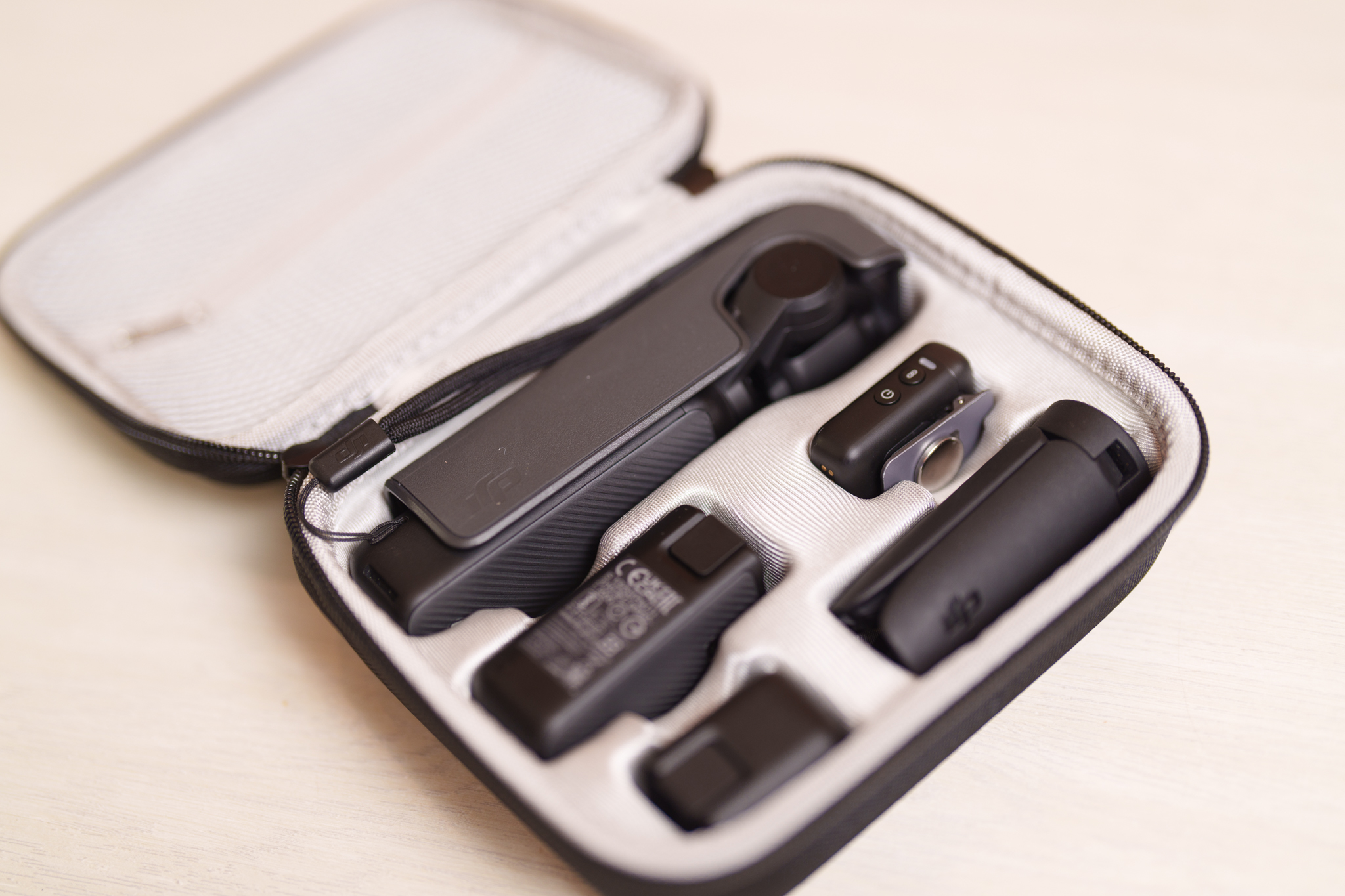 VLOGカメラとして今、DJI OSMO POCKET 3 買うならどの組み合わせ