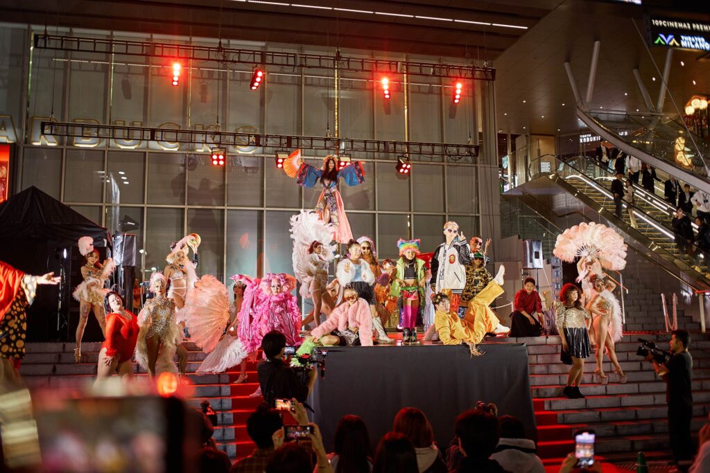 歌舞伎町が魅せた華やかな文化の日。エンタメの祭典「歌舞伎超祭」を