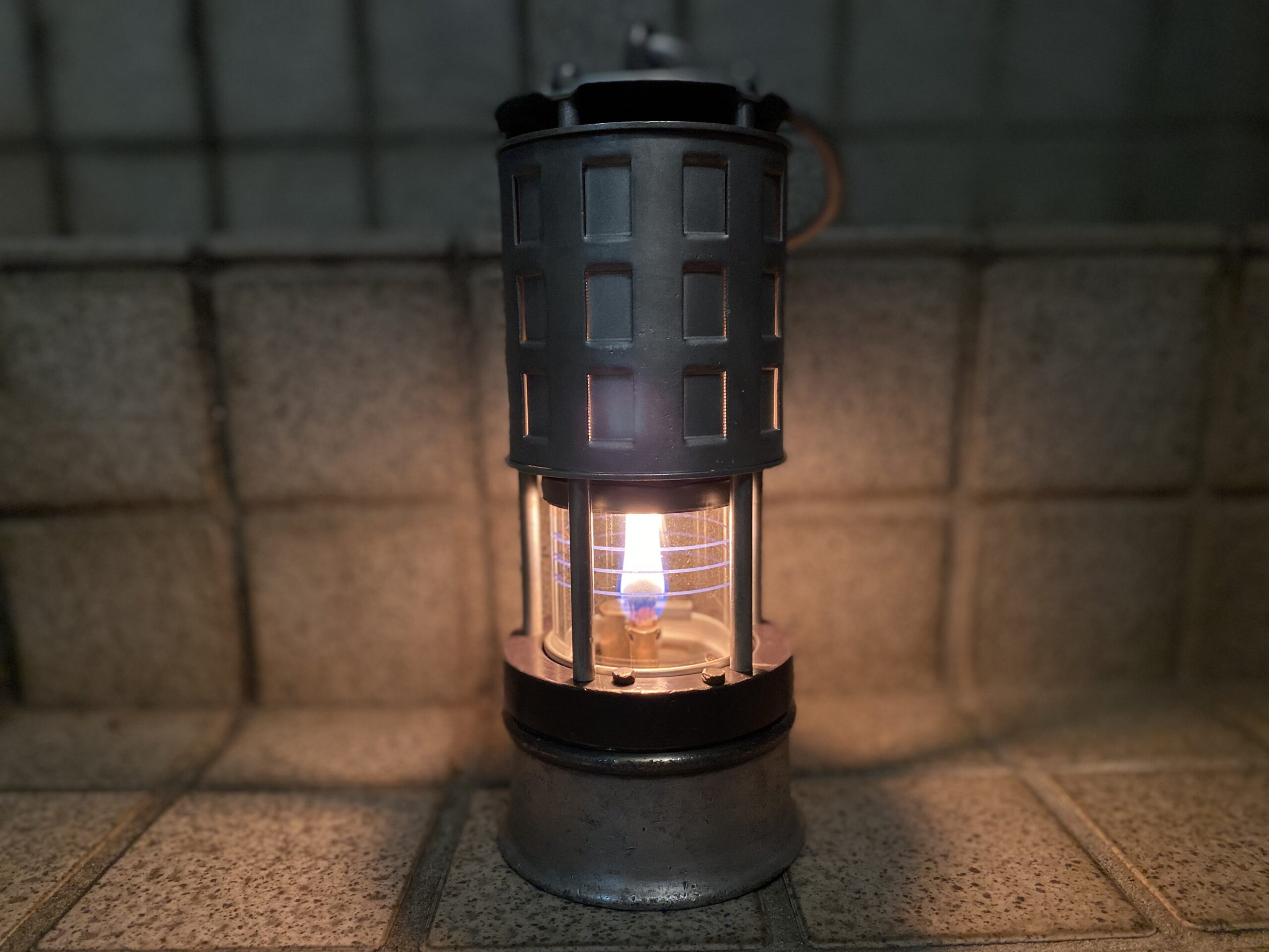 KOEHLER社製 No.209 ビンテージオイルランタン：レビュー - 新宿